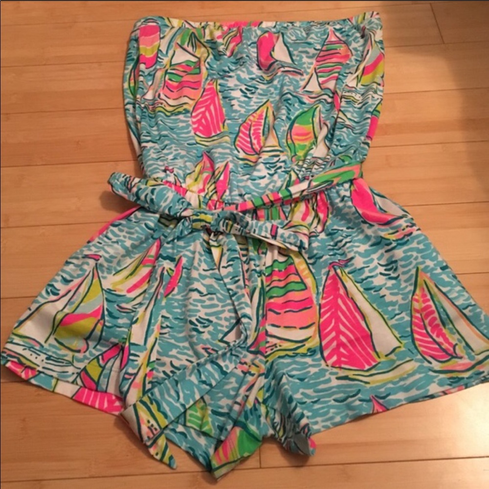 Lilly Pulitzer You Gotta Regatta romper size small - Picture 3 of 4